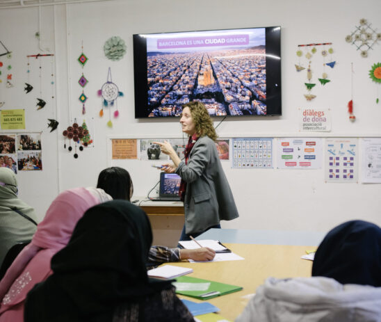 Promoting the integration and intercultural dialogue of immigrant women with the local community in Barcelona