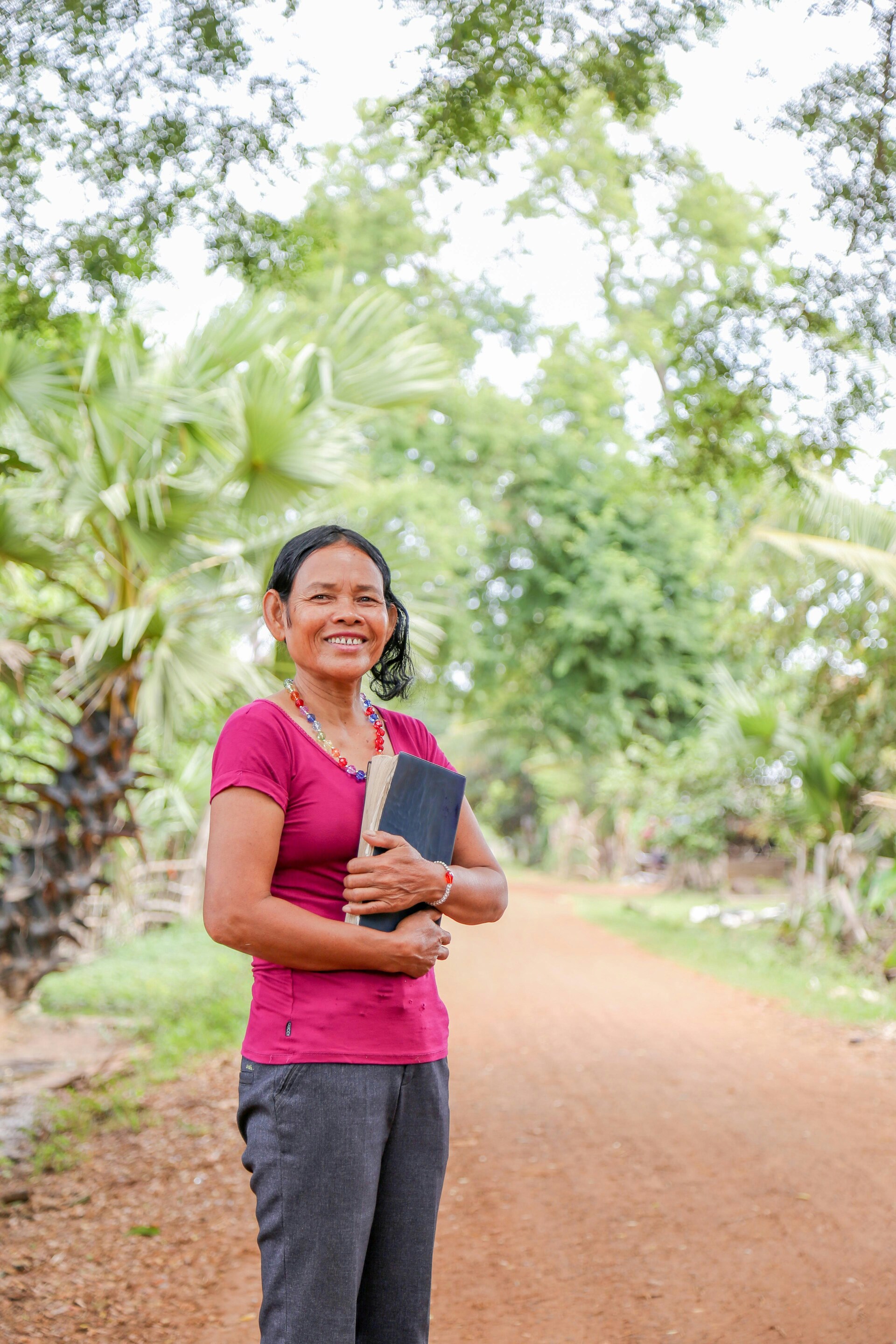 Supporting TDSO in training primary school English teachers in Cambodia